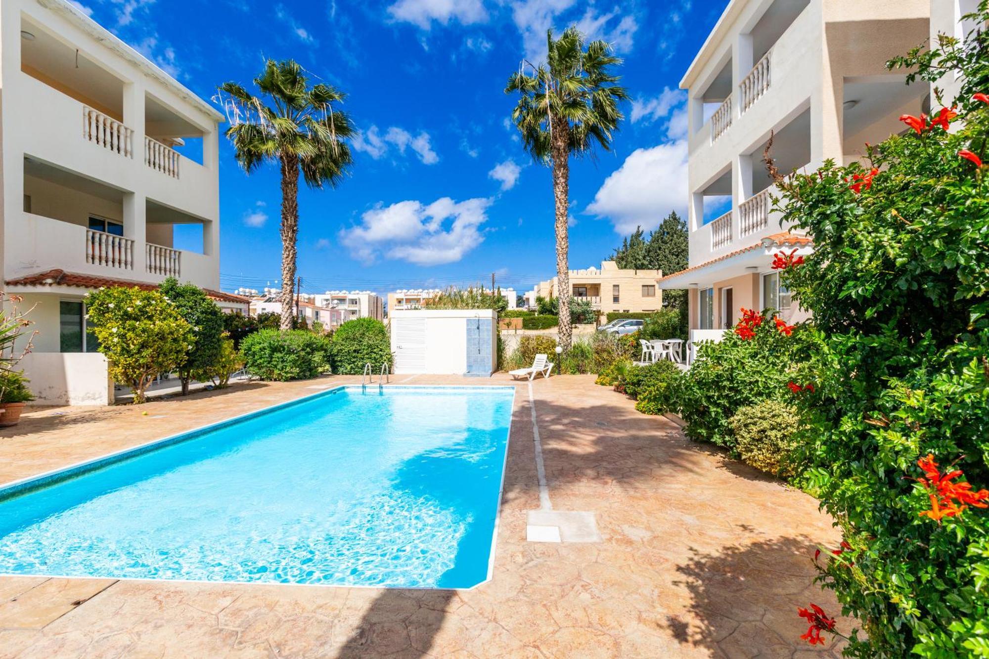 Beautiful 2 Bed Apartment In Paphos Cyprus ภายนอก รูปภาพ