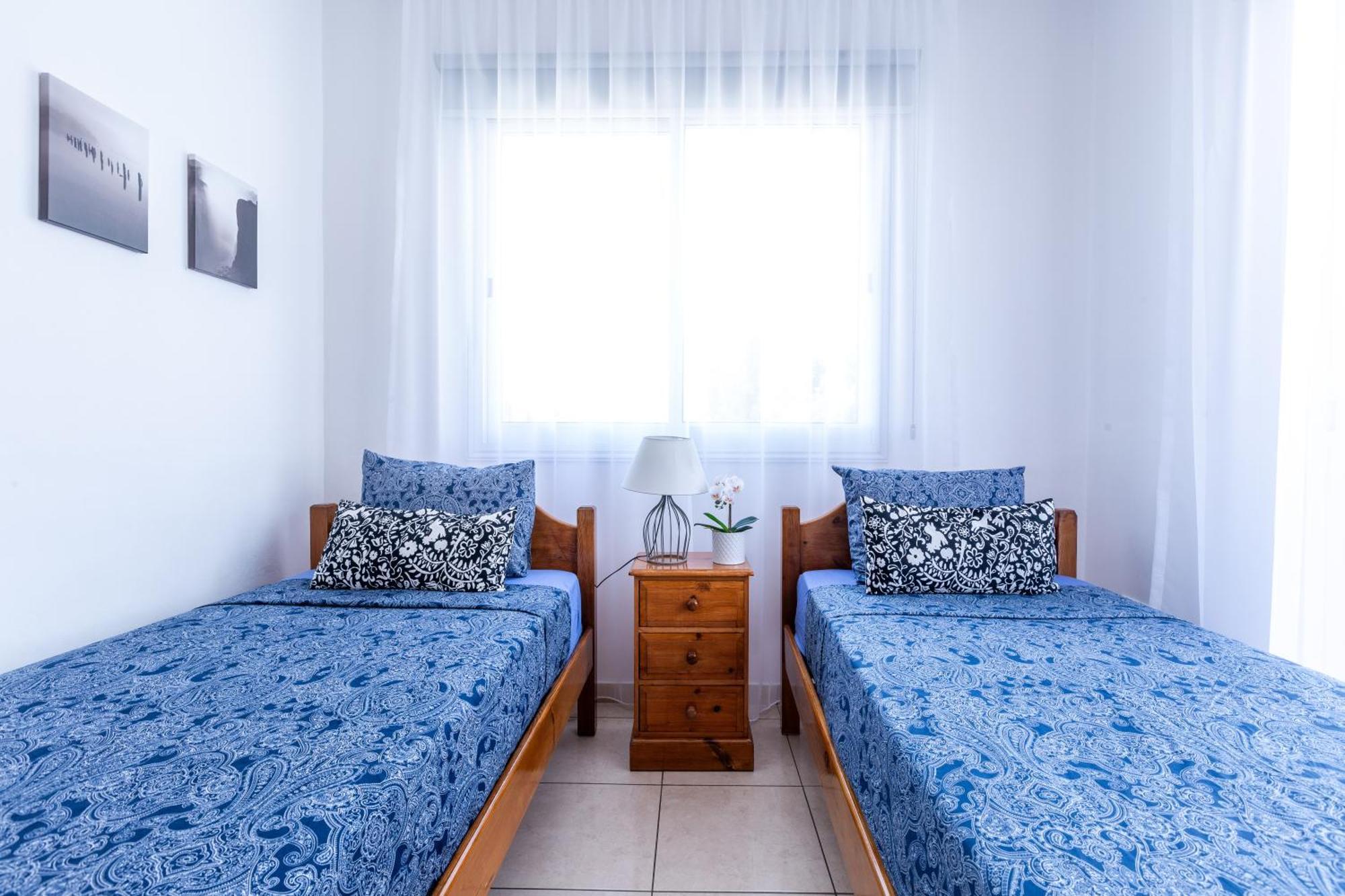 Beautiful 2 Bed Apartment In Paphos Cyprus ภายนอก รูปภาพ